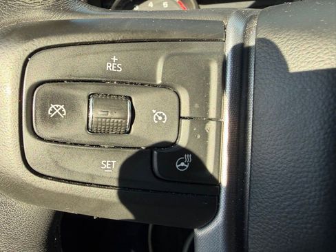 Used 2021 GMC Sierra 1500 SLT w/ SLT Convenience Package image 12