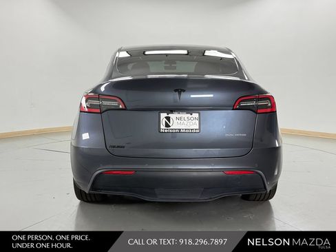 Used 2021 Tesla Model Y Long Range AWD/4WD image 7