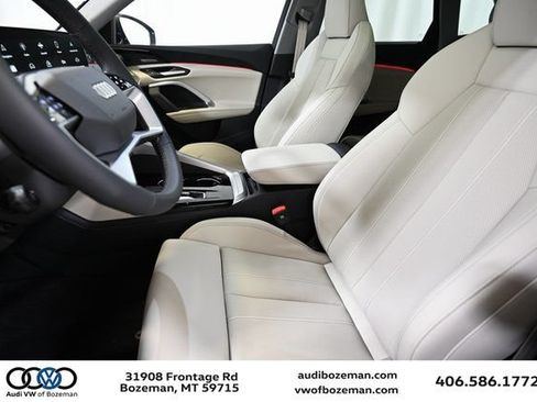 Used 2025 Audi Q5 Premium Plus AWD/4WD image 7