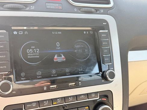 Used 2012 Volkswagen Eos Komfort FWD image 57