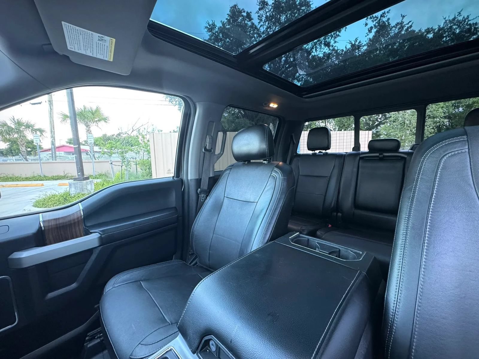 Used 2015 Ford F150 Lariat w/ Equipment Group 502A Luxury AWD/4WD image 43