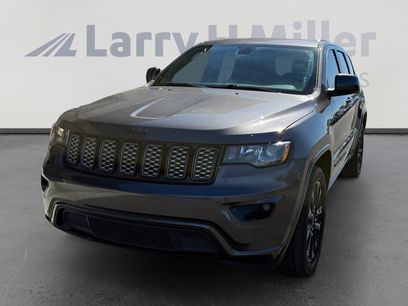 Used 2020 Jeep Grand Cherokee Altitude