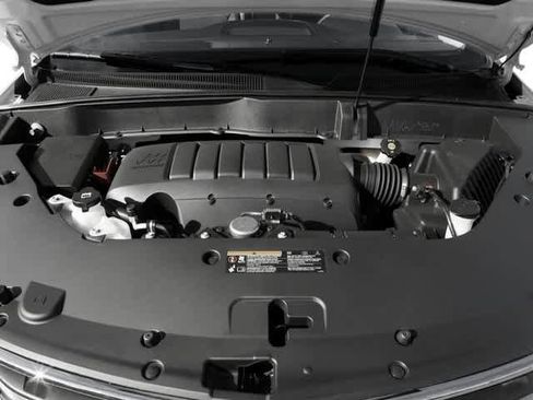 Used 2017 Chevrolet Traverse LT FWD image 15