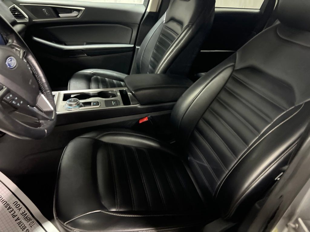 Used 2023 Ford Edge SEL AWD/4WD image 19