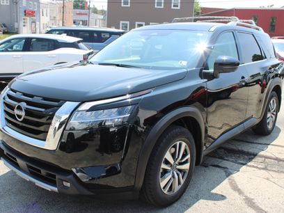 Certified 2022 Nissan Pathfinder SL