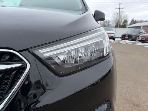 Used 2022 Buick Encore Preferred w/ Safety Package image 18