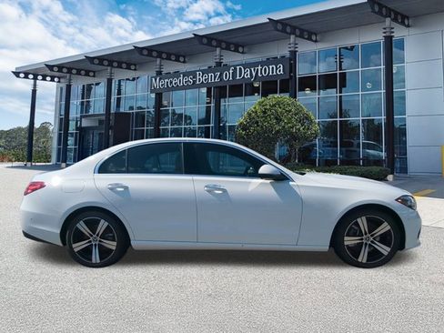 Used 2025 Mercedes-Benz C 300 Sedan image 3