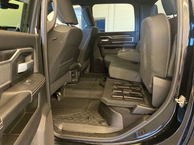 Used 2020 RAM 2500 Big Horn w/ Night Edition AWD/4WD image 43