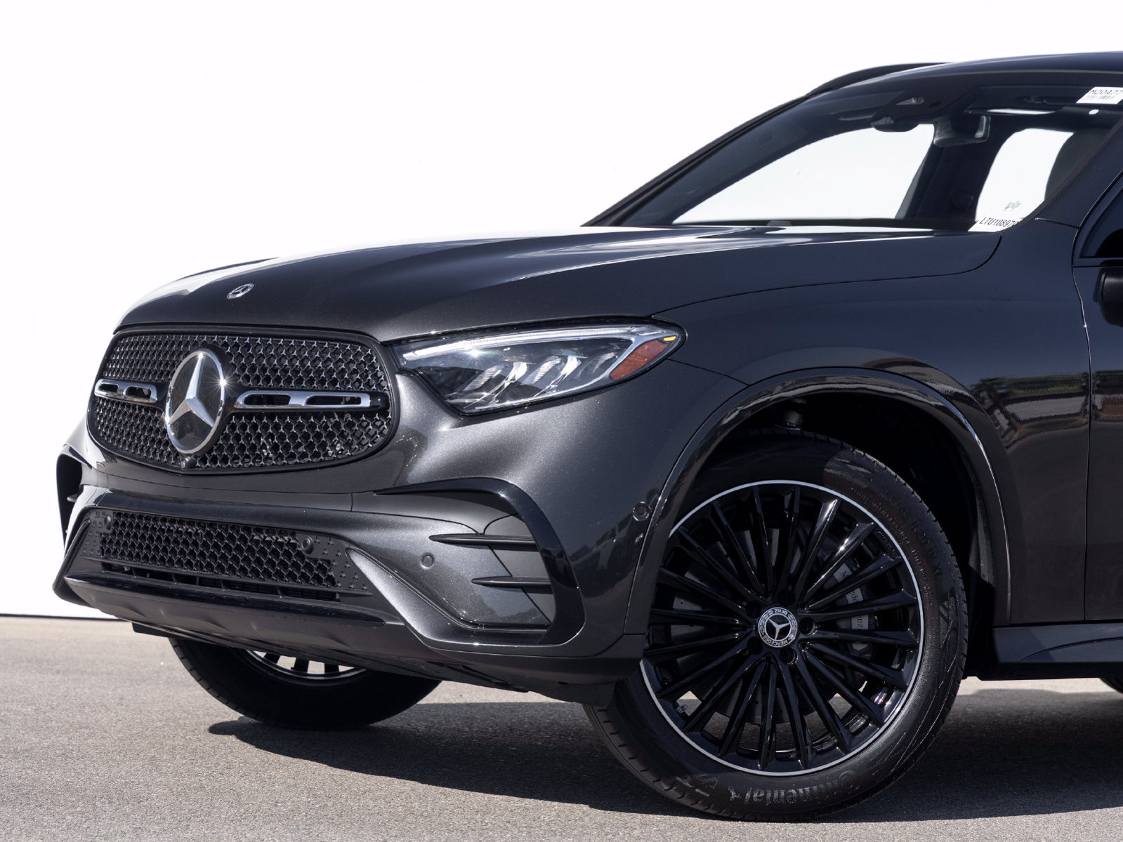 Certified 2026 Mercedes-Benz GLC 300 image 2