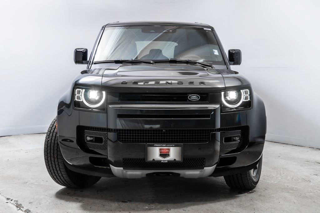 Used 2023 Land Rover Defender 110 V8 AWD/4WD image 10