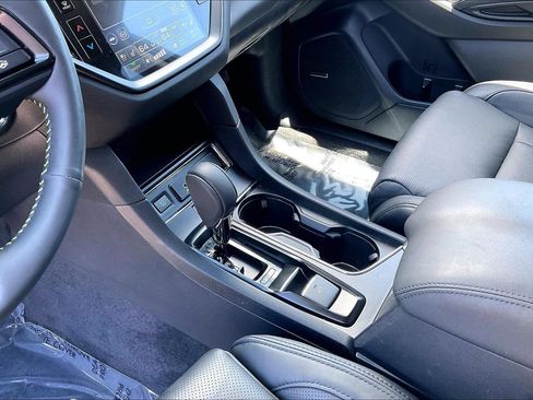 Certified 2025 Subaru Ascent Bronze Edition AWD/4WD image 18