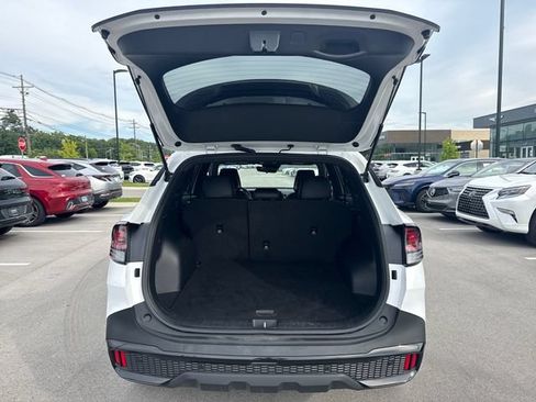 Used 2025 Kia Sportage X-Line AWD/4WD image 9