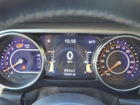 Used 2021 Jeep Wrangler Unlimited Sahara image 22