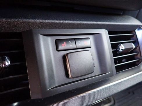 Used 2022 Ford F150 Platinum w/ Equipment Group 701A High image 11