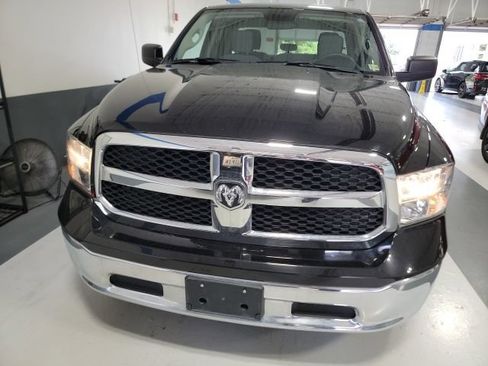 Used 2024 RAM 1500 Classic SLT AWD/4WD image 2