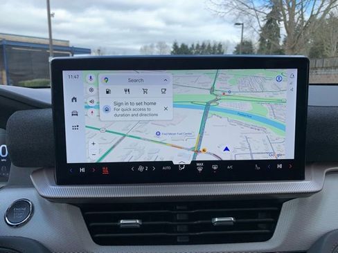 New 2026 Ford Explorer Active w/ Active Comfort Package image 20