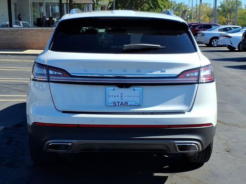 Used 2022 Lincoln Nautilus Reserve image 28