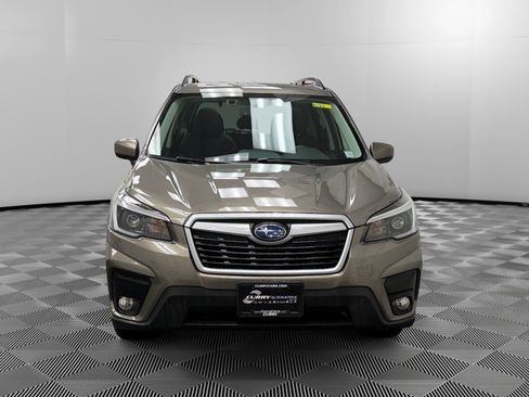Used 2021 Subaru Forester Premium image 8