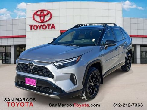 Used 2025 Toyota RAV4 XSE image 1