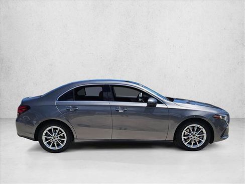 Certified 2020 Mercedes-Benz A 220 image 4