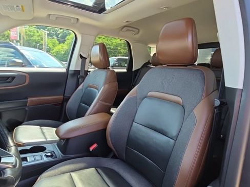 Used 2023 Ford Bronco Sport Outer Banks w/ Tech Package AWD/4WD image 25