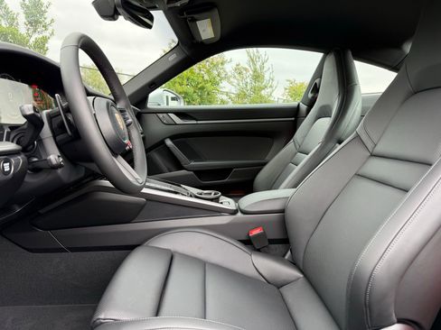 New 2026 Porsche 911 Carrera 4S AWD/4WD image 13