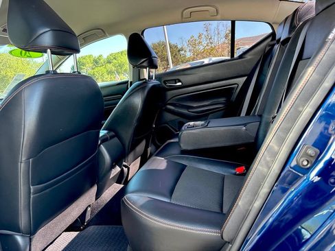 Used 2020 Nissan Altima 2.5 SR FWD image 19