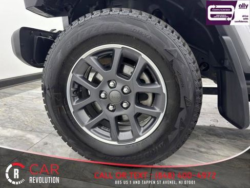 Used 2020 Jeep Gladiator Overland image 12