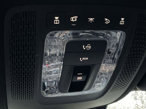 Certified 2025 Mercedes-Benz GLE 450 4MATIC image 36