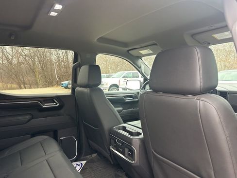 Certified 2024 GMC Sierra 1500 SLT w/ SLT Premium Plus Package image 13