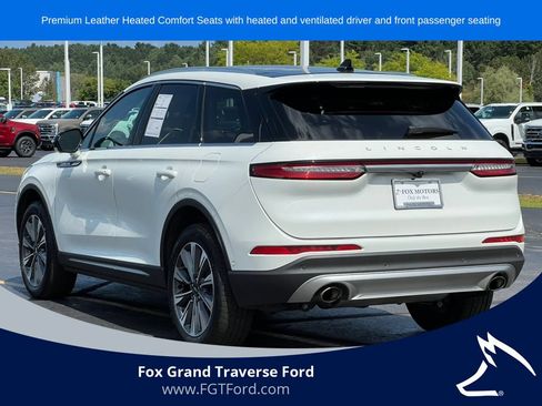 Used 2022 Lincoln Corsair Reserve w/ Equipment Group 201A AWD/4WD image 40