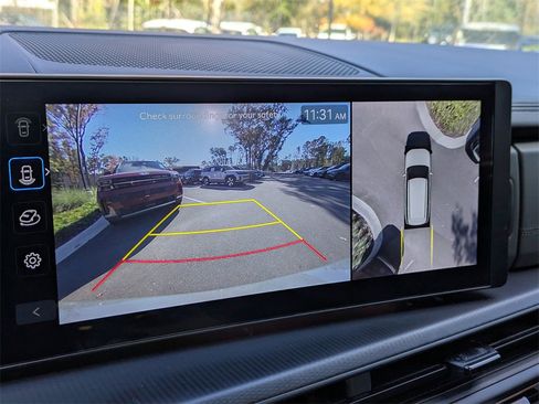 Used 2025 Hyundai Santa Fe Calligraphy image 21