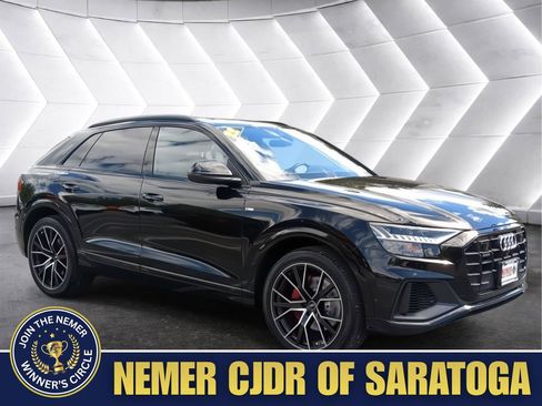 Used 2022 Audi Q8 Prestige AWD/4WD image 1
