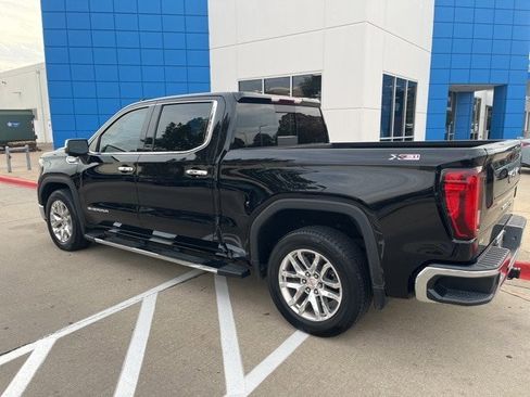 Used 2022 GMC Sierra 1500 SLT image 10