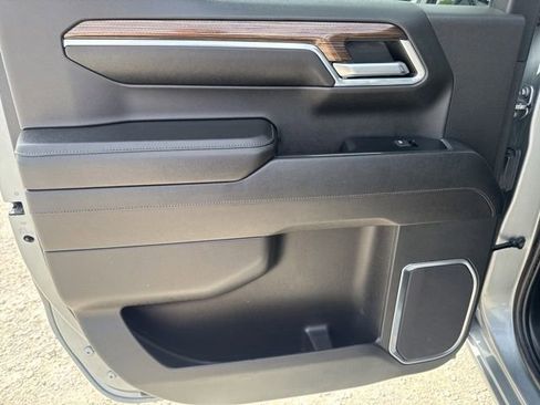 Used 2023 Chevrolet Silverado 1500 RST image 24