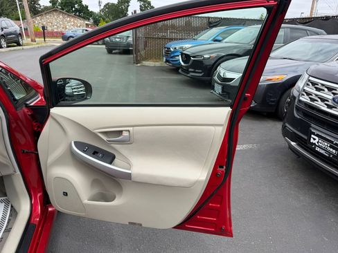 Used 2010 Toyota Prius FWD image 14