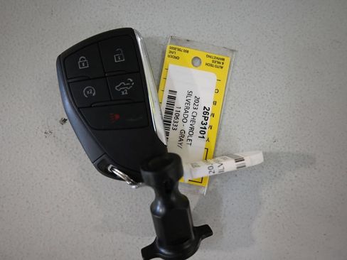 Used 2023 Chevrolet Silverado 1500 LTZ AWD/4WD image 11