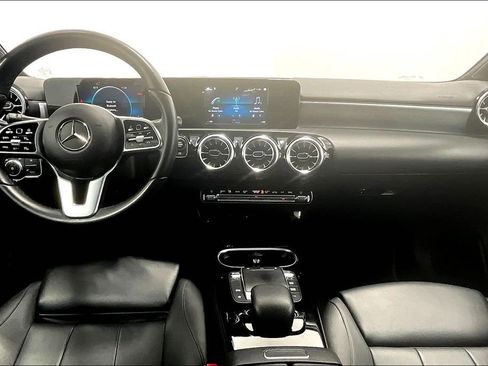 Used 2022 Mercedes-Benz A 220 image 18