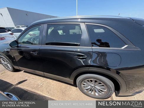 Used 2026 MAZDA CX-90 3.3 Turbo w/ Select Package AWD/4WD image 9