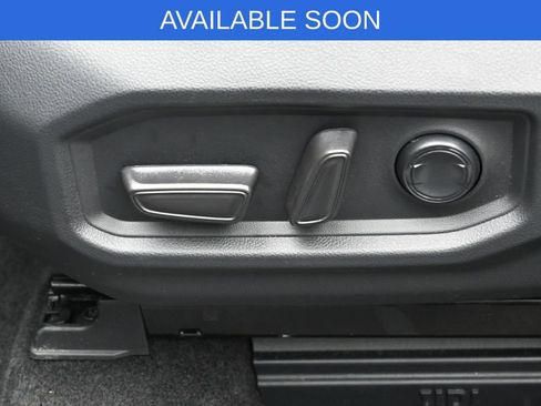 Used 2024 Toyota Tundra Limited w/ TRD Off-Road Package AWD/4WD image 10