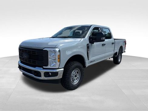 New 2026 Ford F250 XL w/ 360-Degree Camera Package AWD/4WD image 3