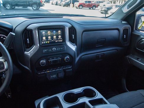 Used 2022 Chevrolet Silverado 1500 Custom Trail Boss w/ Safety Confidence Package AWD/4WD image 16