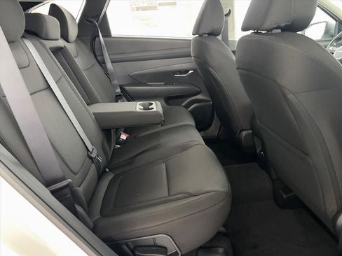 New 2026 Hyundai Tucson SE image 11