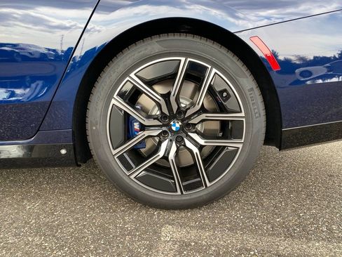 New 2026 BMW 760i xDrive 760i xDrive w/ Executive Package image 5