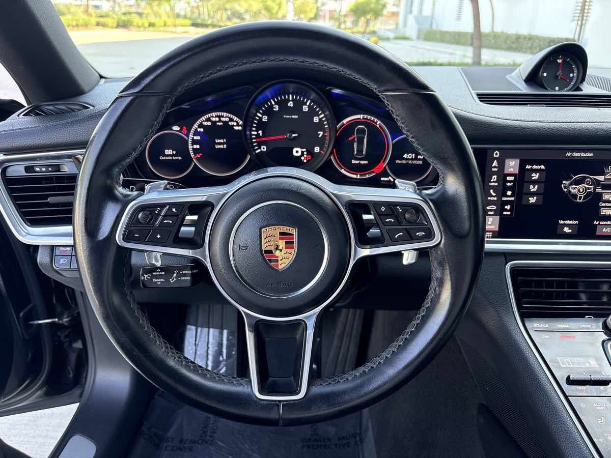 Used 2018 Porsche Panamera 4 AWD/4WD image 24