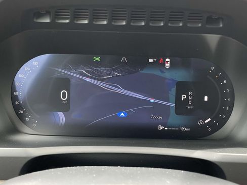 New 2026 Volvo XC60 B5 Plus w/ Protection Package Premier image 17