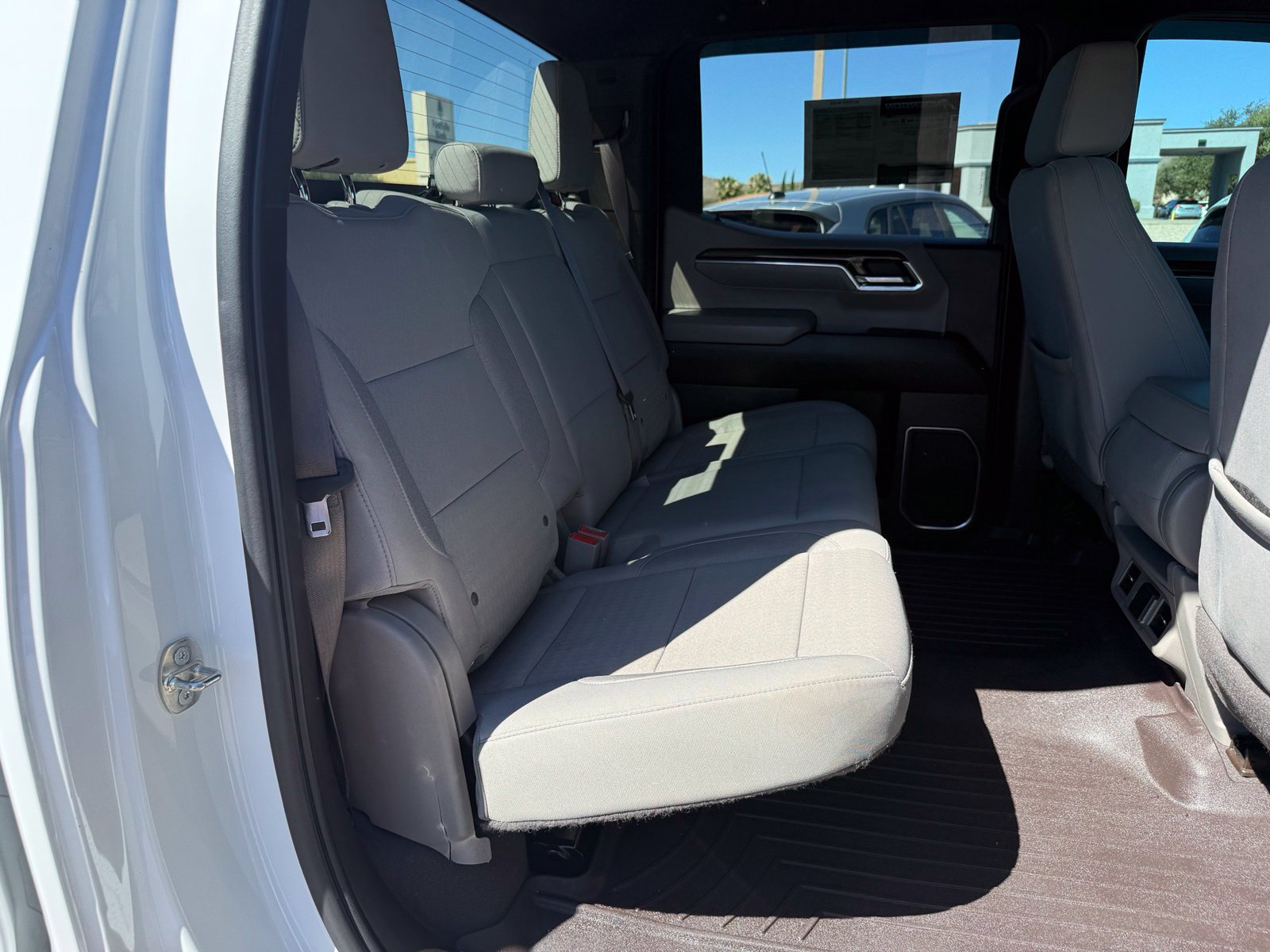 Certified 2023 Chevrolet Silverado 1500 LT AWD/4WD image 37
