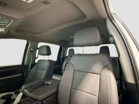 Certified 2025 GMC Sierra 2500 SLT AWD/4WD image 19