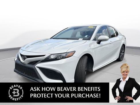 Used 2022 Toyota Camry SE w/ Convenience Package FWD image 1