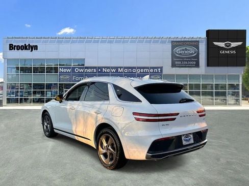 Used 2026 Genesis GV70 2.5T Select AWD/4WD image 7